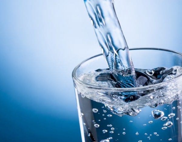 Се отстрануваат 2 дефекти, прекин на вода во центарот и неколку улици