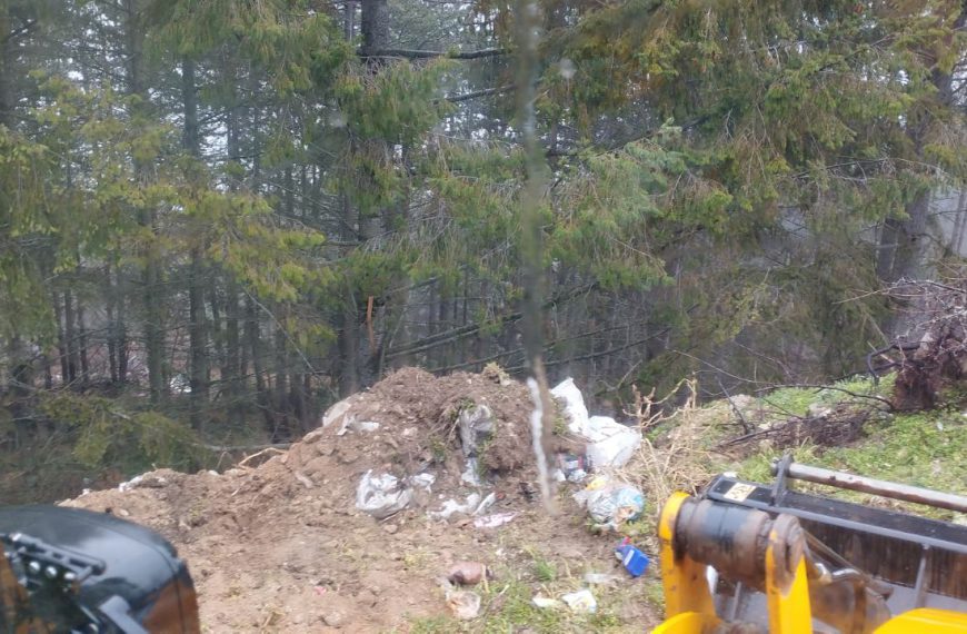 Се чистат диви депонии, апел да не се создаваат нови