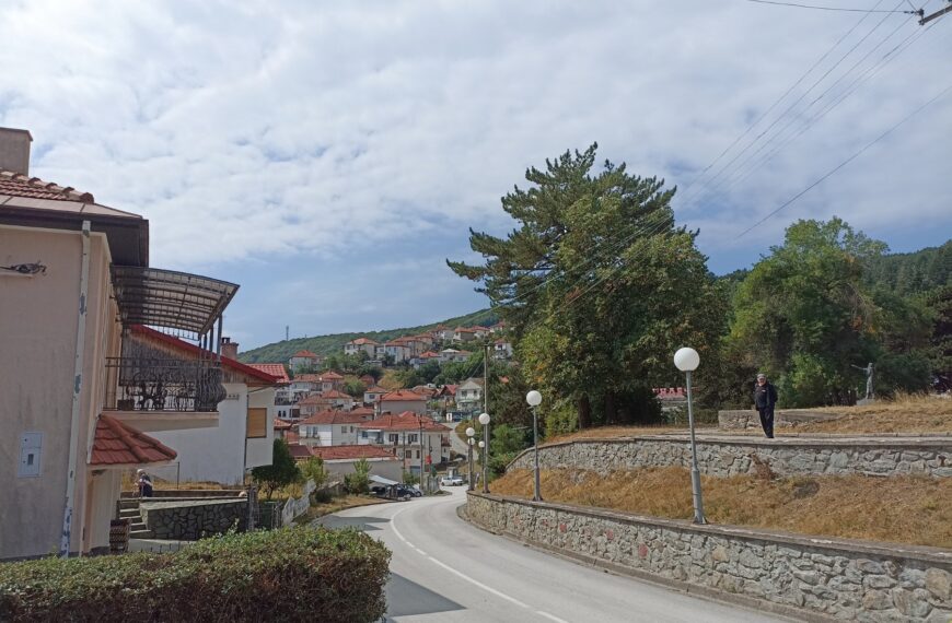 Дефект на главната улица, прекин во водоснабдувањето